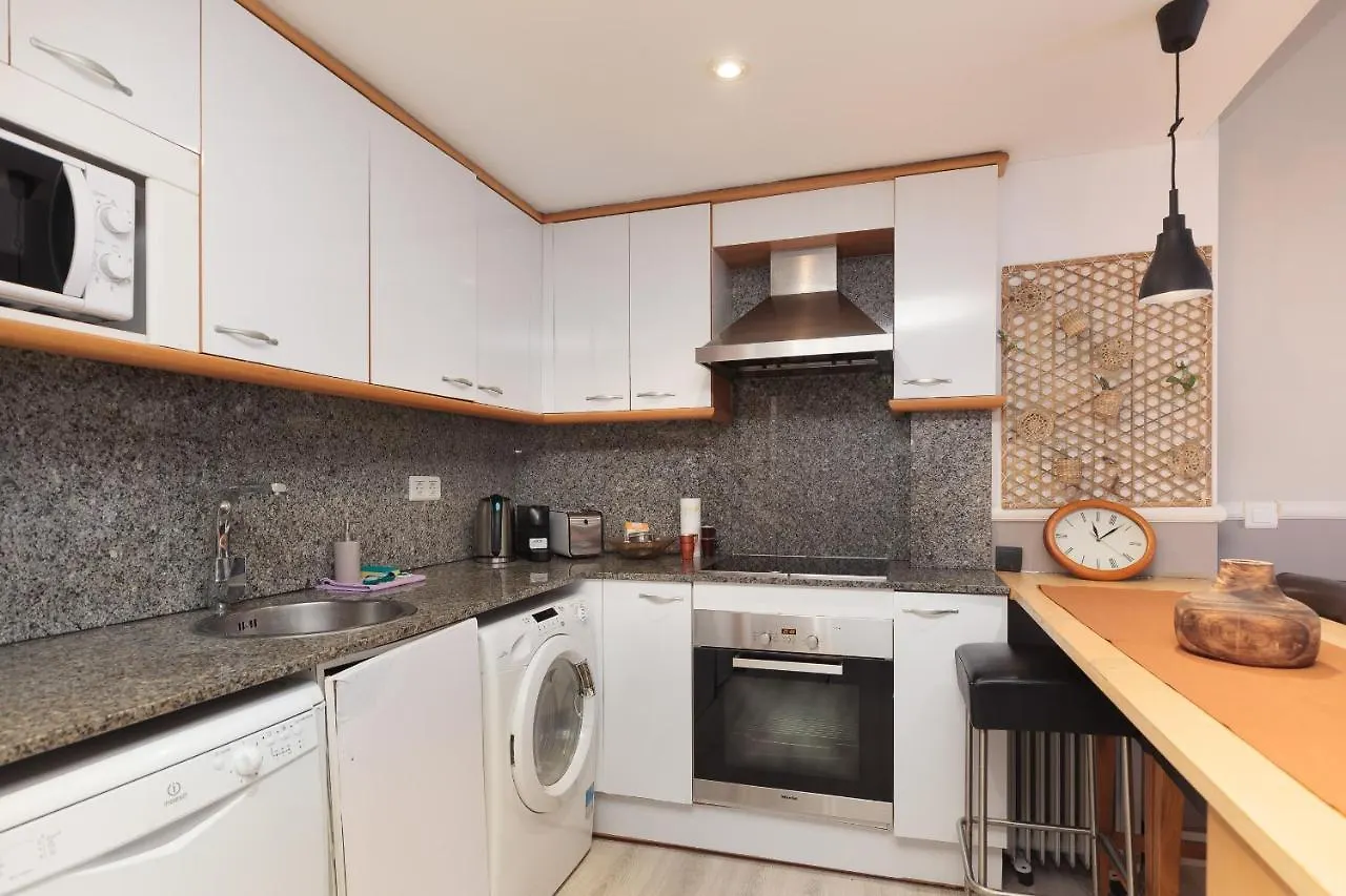 Letsgo Paseo De Gracia Apartman Barcelona Spanyolország